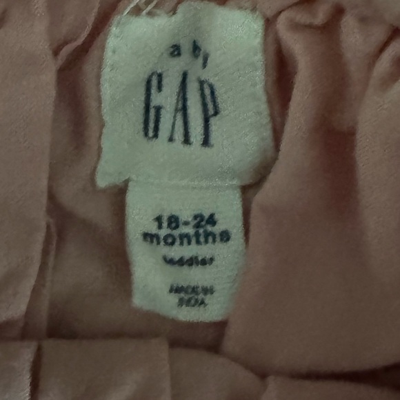 Baby GAP Blush Pink Dress 18-24mo eyelet sleeves & smocked waist - Picture 2 of 7
